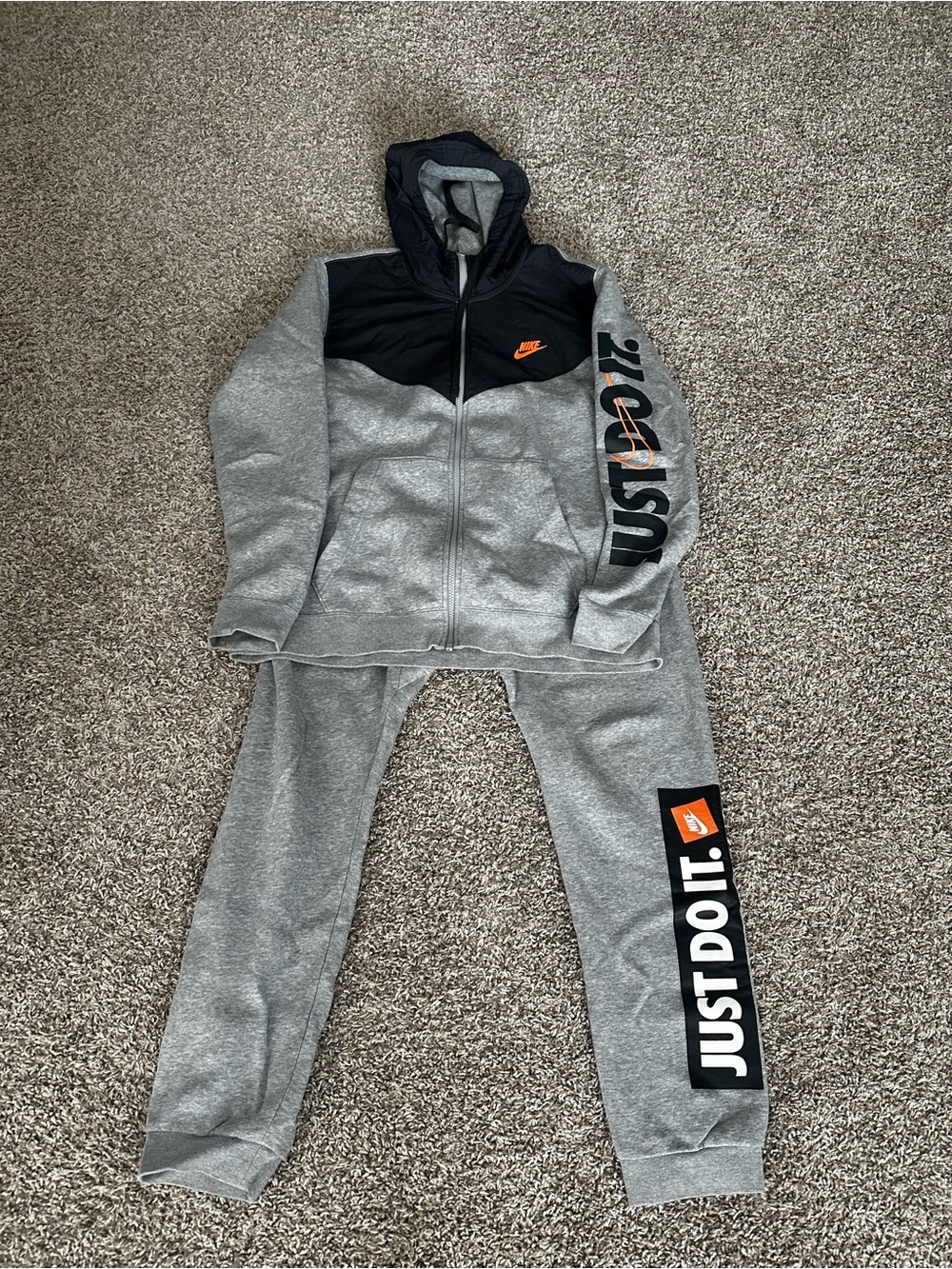 Nike Gray & Orange Joggers Set